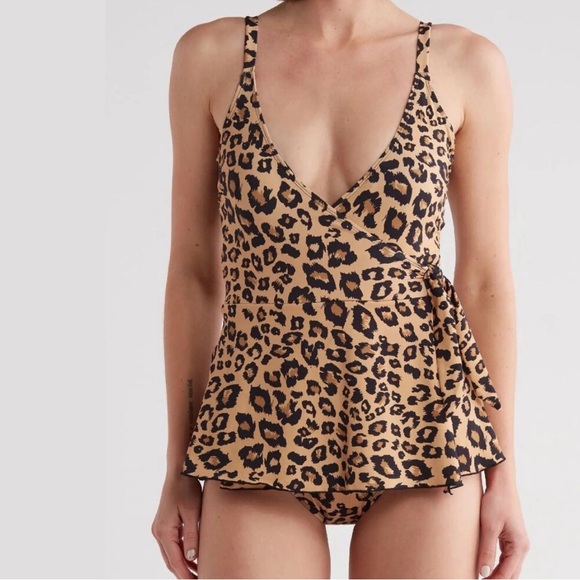 Betsey Johnson Size 2X Faux Wrap 1PC Swimsuit Leopard Love Print Swimdress